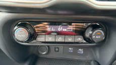 Nissan Juke 1.6 Hybrid N-Connecta 5dr Auto Hybrid Hatchback